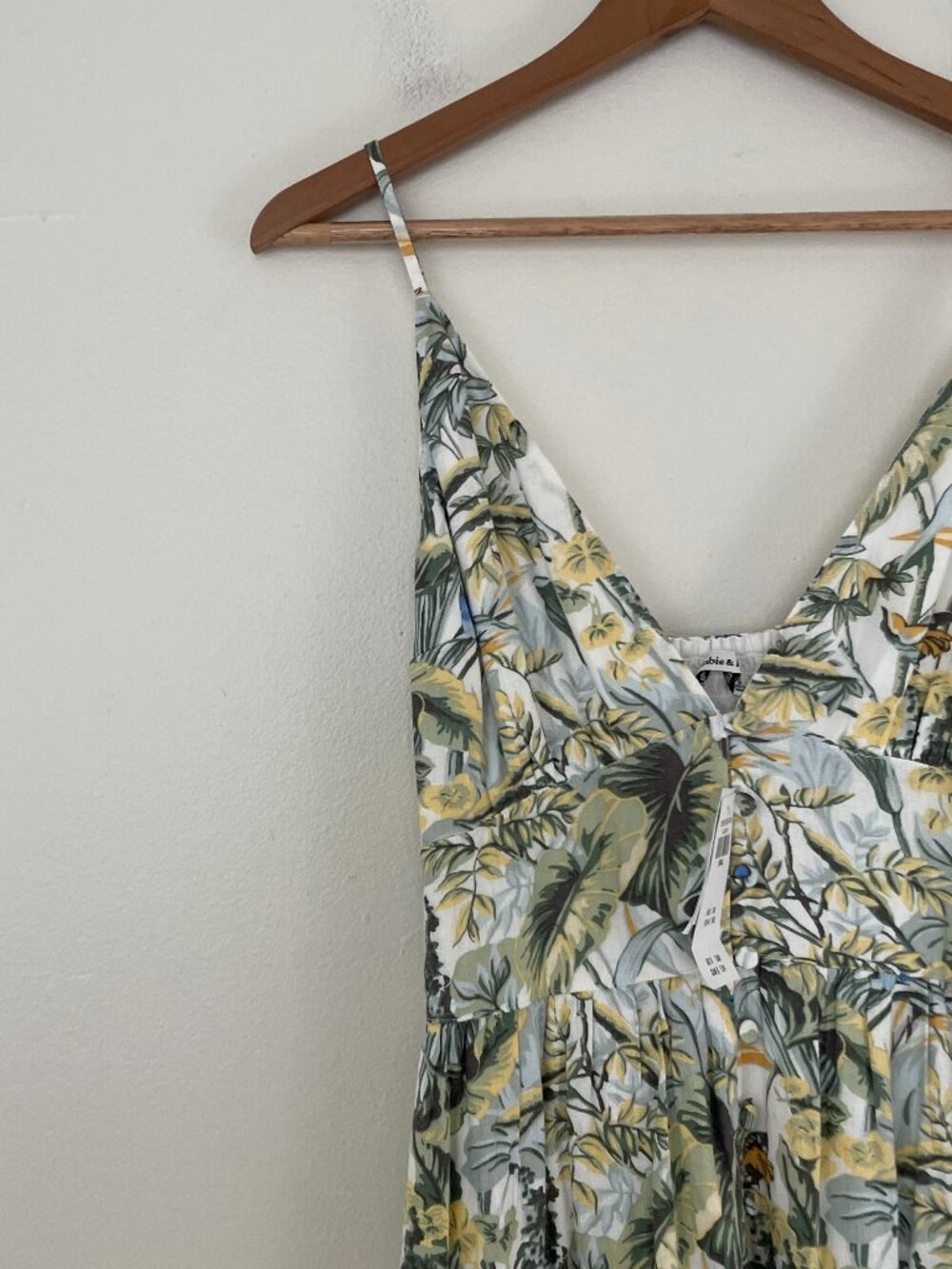 Abercrombie & Fitch Plunge Linen Maxi Dress in Tropical Print Size Small - Picture 6 of 6
